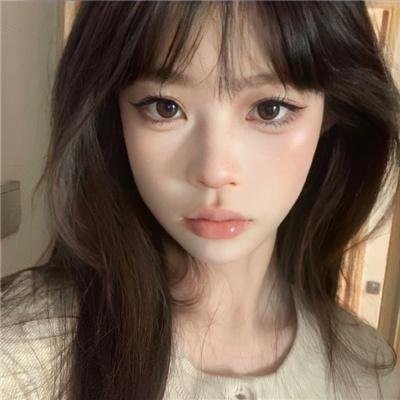 丑小鸭的天鹅湖