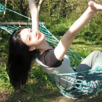 爱上街头艺人